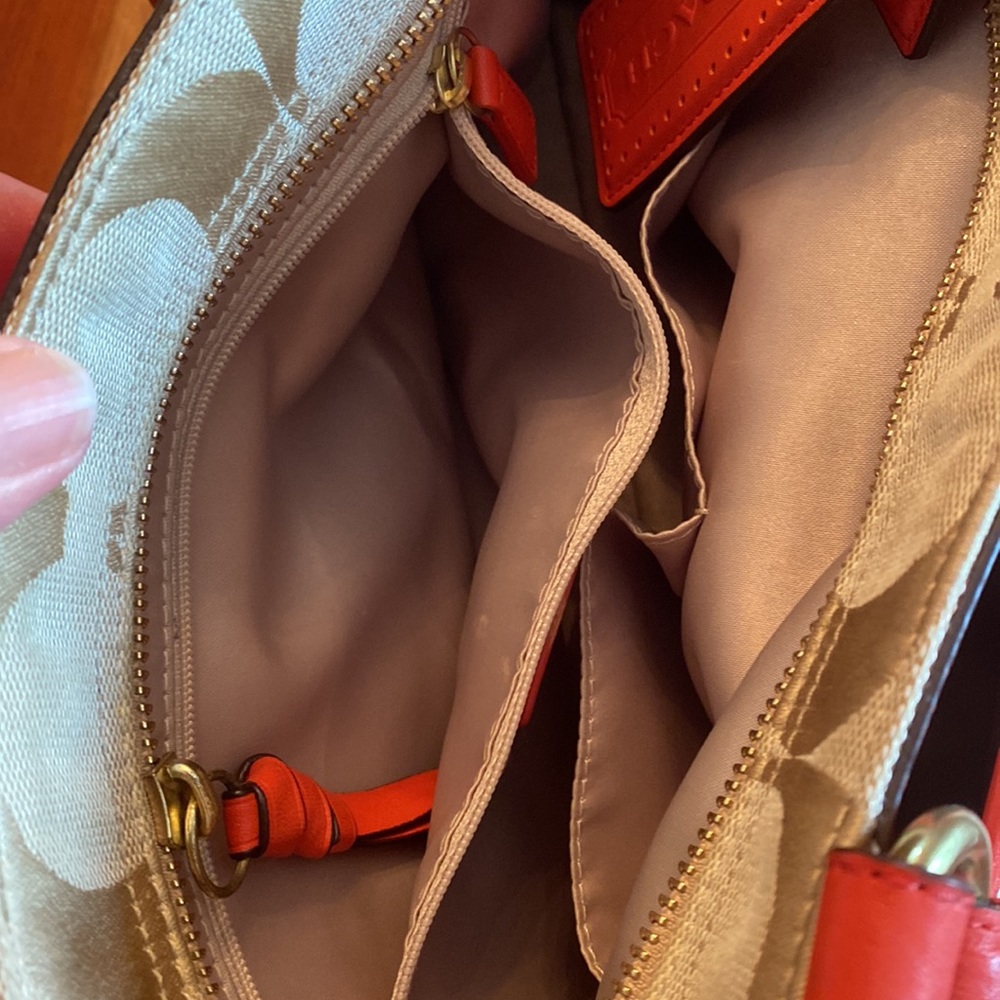 Coach Purse - Picture 7 of 12